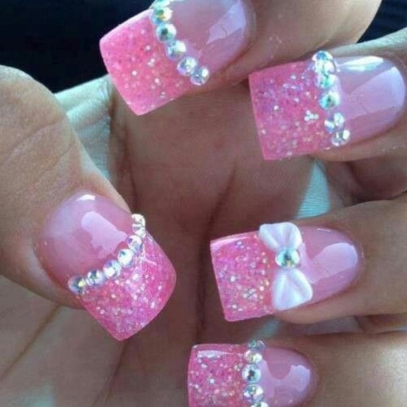 Nail Art Rhinestone Bows - Picture 3 of 4